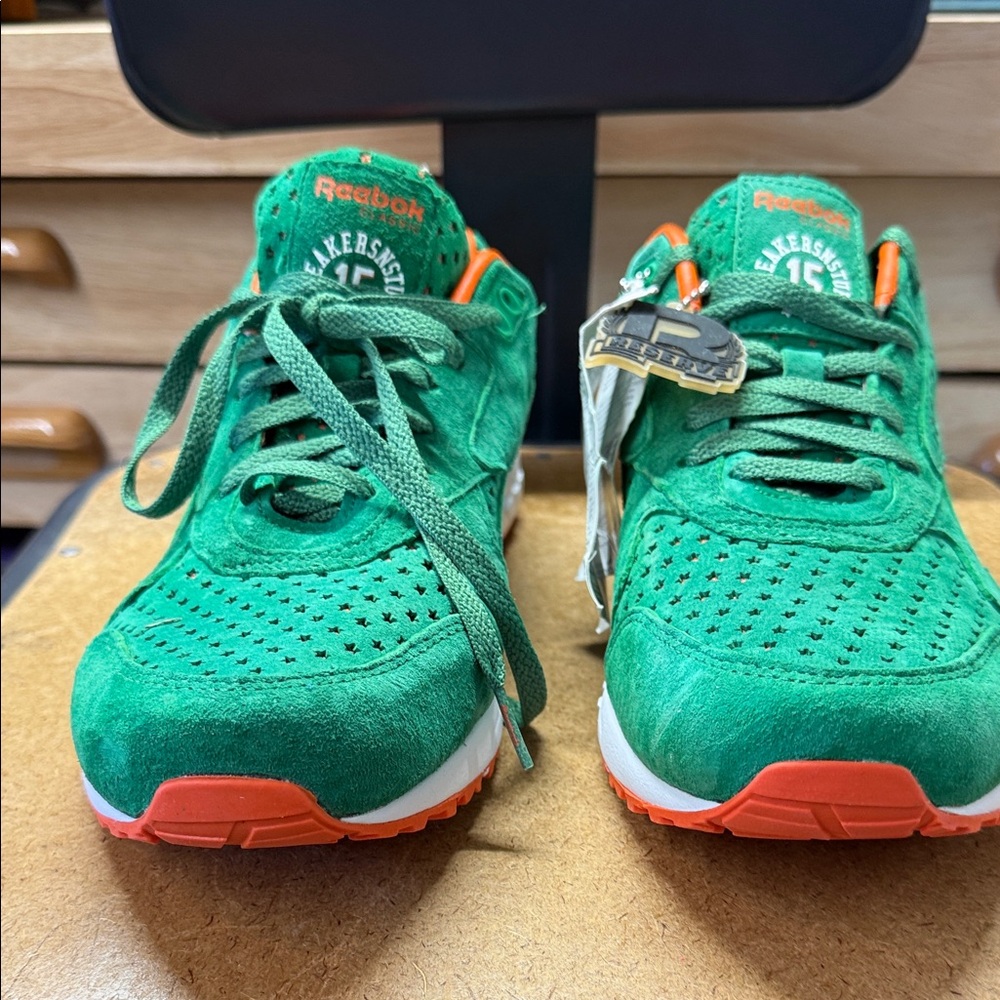 Reebok men’s  Green and Orange Sneakers sneakers and stuff collab-no box.